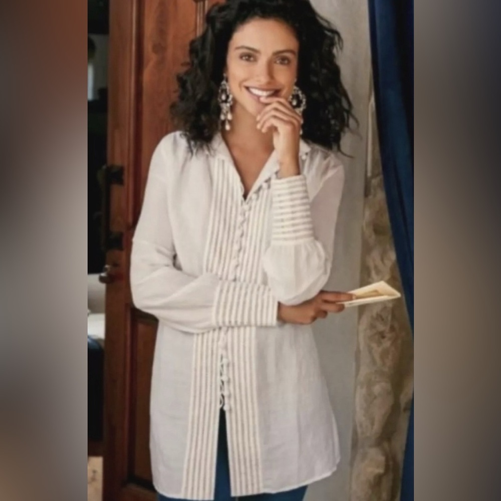 SOFT‎ SURROUNDINGS White Tunic Top Crocheted Buttons Lace M